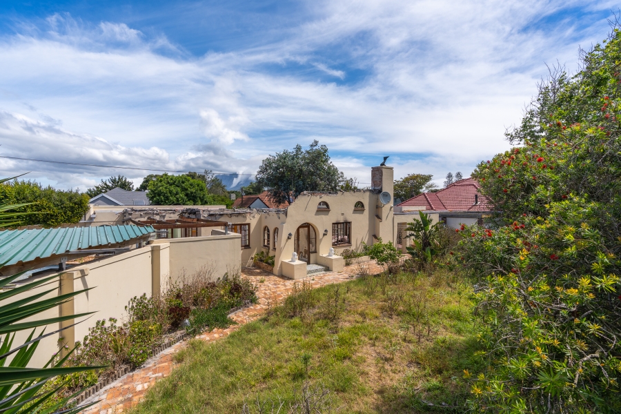 4 Bedroom Property for Sale in Pinelands Western Cape